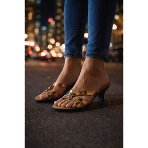 Vintage ELLE Comfort Gold Metallic Wedge Sandals Women Open Toe Slip On Sz 7.5